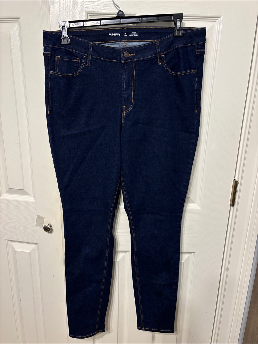 Old Navy Rockstar Super Skinny Jeans